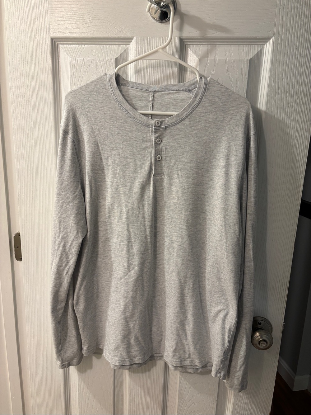 Lululemon long sleeve Henley